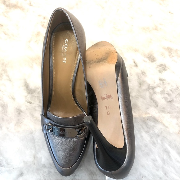 Coach Metallic Gunmetal Leather Platform Pump with Silver Coach Logo Buckle - Picture 5 of 11